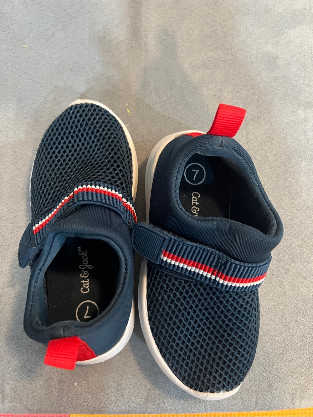 Cat & Jack Navy Mesh Slip-On Sneakers/water play shoe with Red and White Accents